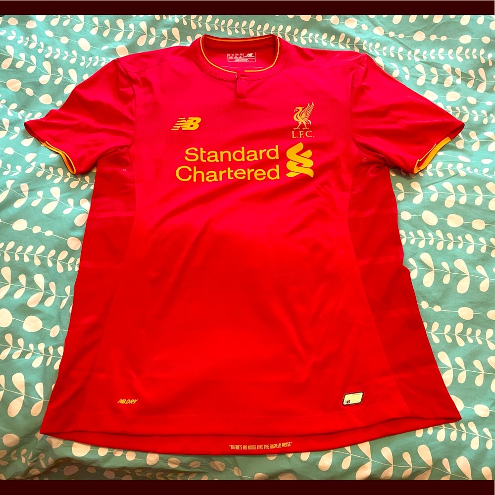 NEW BALANCE LIVERPOOL SOCCER JERSEY SIZE XXL WMNS